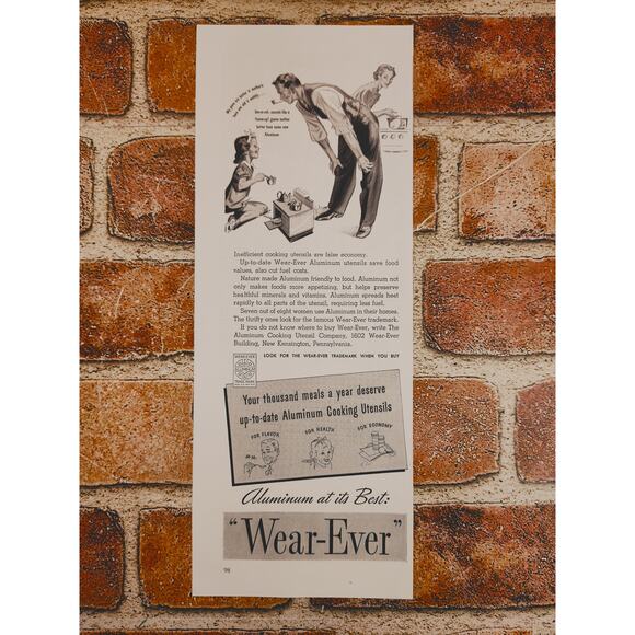 1940 Wear-Ever Aluminum Dad Daughter Playing‎ Kitchen Mom Watching Vtg Print Ad - Picture 2 of 9